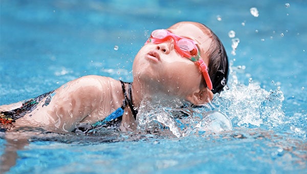  تصویر آموزش شنا برای مبتدیان و کودکان