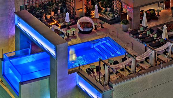 استخر هتل ژول در دالاس آمریکا