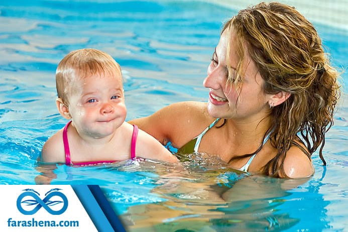 کلاس شنای گروهی برای کودک بهتر است یا انفرادی؟